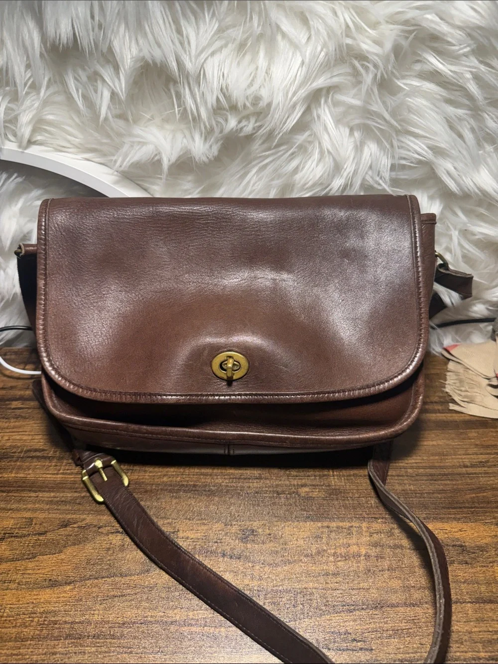 Coach Brown Leather Messenger Bag with Turn-Lock Closure Vintage